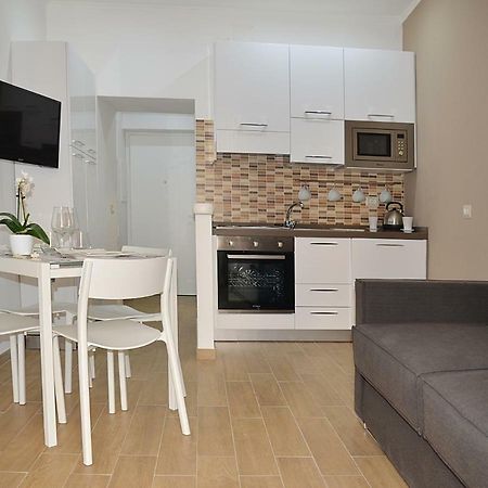 Via Toledo 51 Apartment Наполи Екстериор снимка