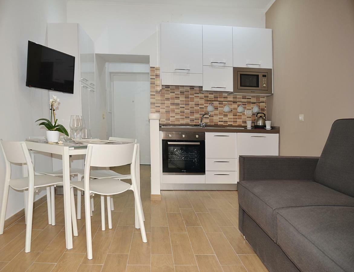 Via Toledo 51 Apartment Наполи Екстериор снимка